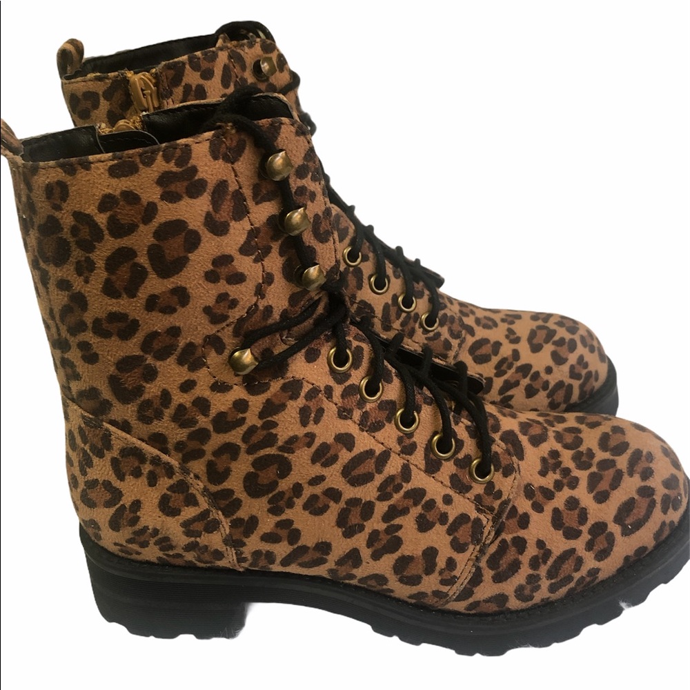 Mia Miki Leopard Print Lace Up Combat Boot - Picture 5 of 16